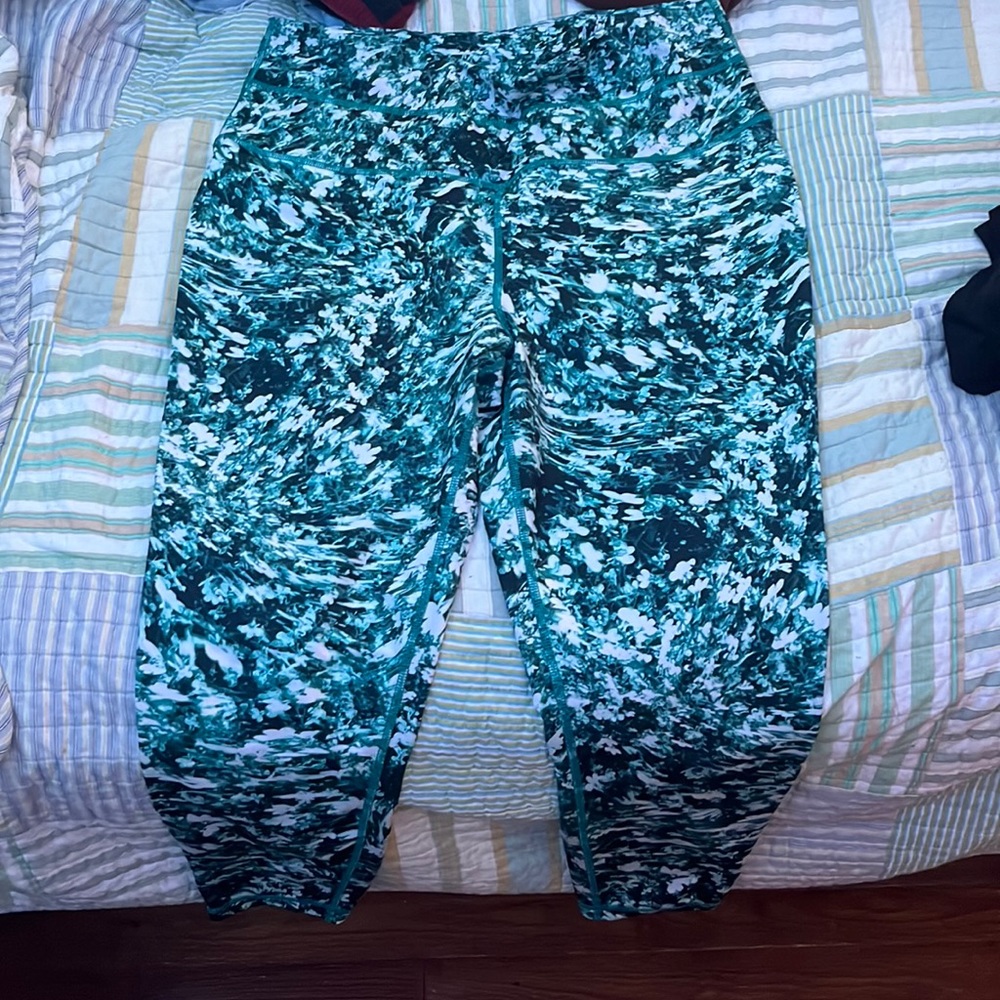 Leggings, wild green print